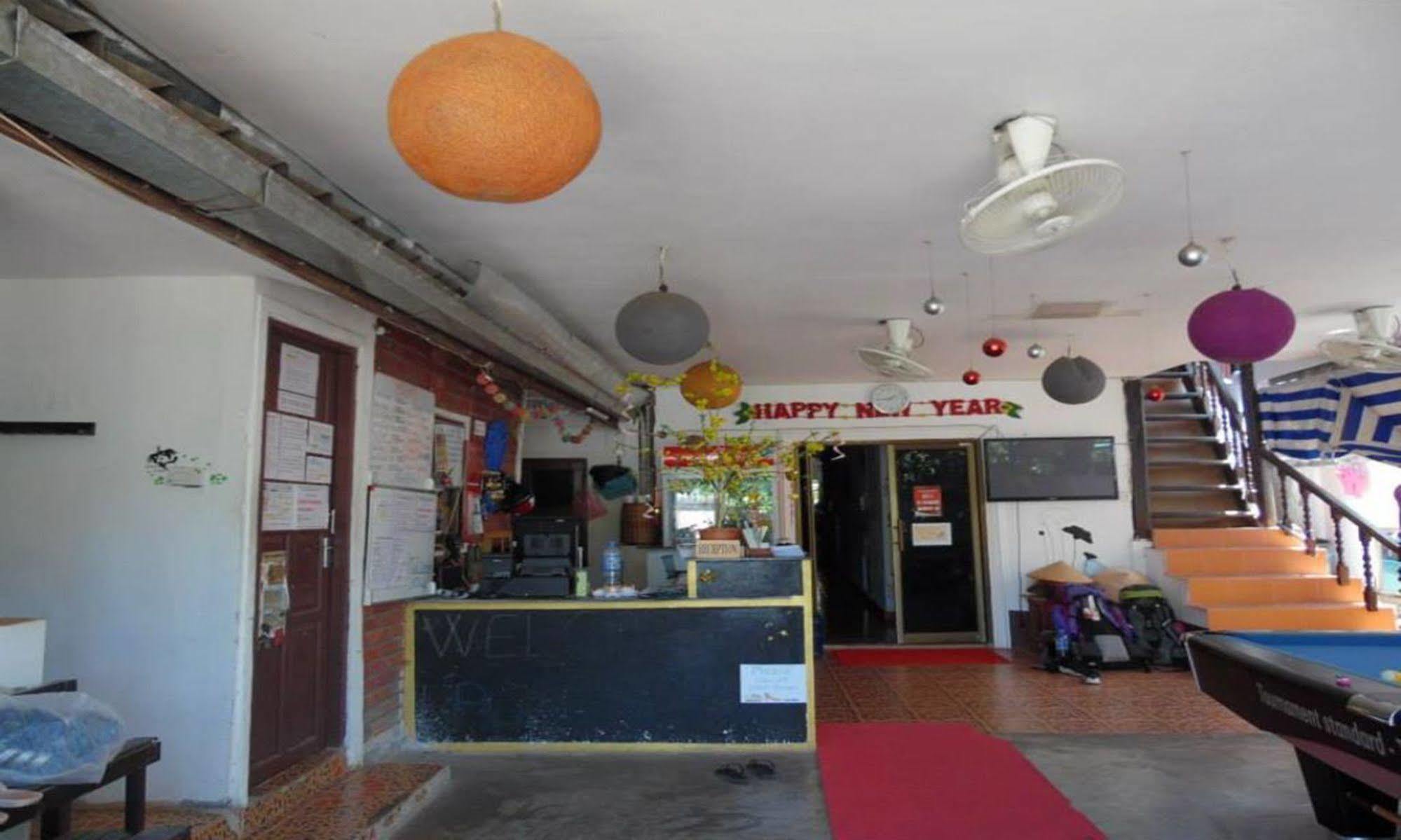 Lpq Backpackers Hostel Luang Prabang Extérieur photo