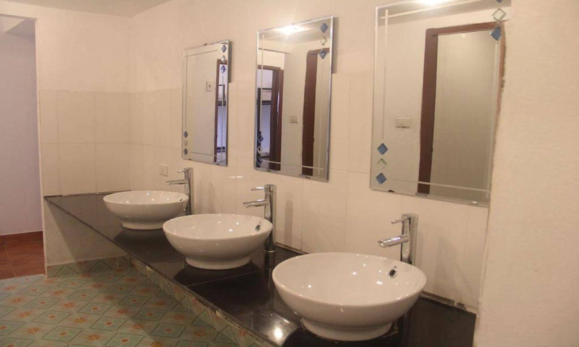 Lpq Backpackers Hostel Luang Prabang Extérieur photo